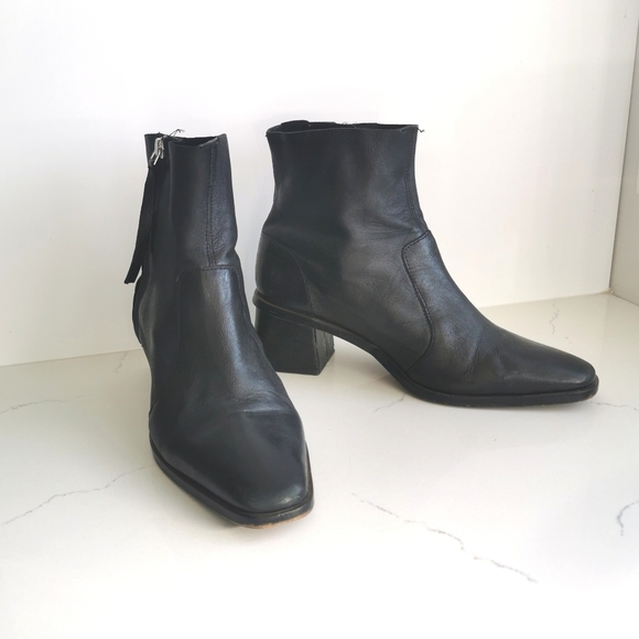 Topshop Soft Leather Ankle Boots - Picture 3 of 6